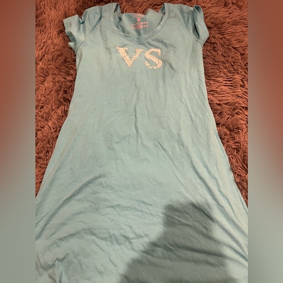 🩵VS SLEEP SHIRT XS - Picture 1 of 2